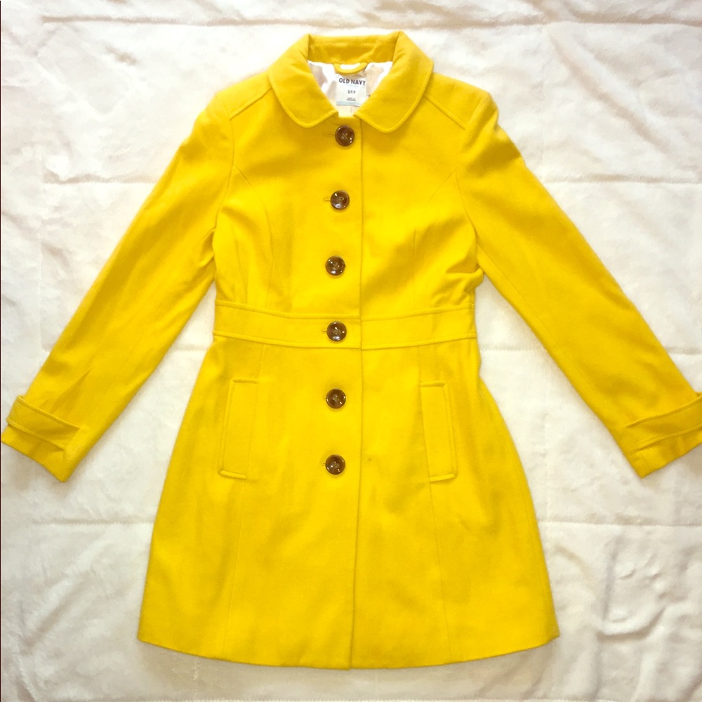 Beautiful, Fun yellow COAT NWOT size Sm ⭐️⭐️⭐️⭐️⭐️